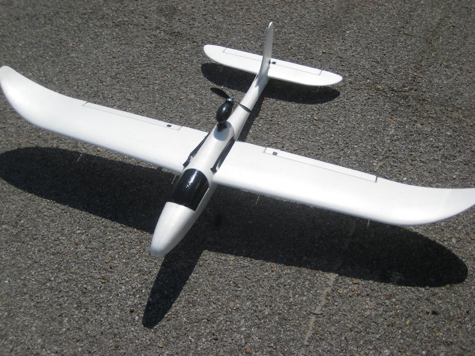 Dynam Hawk Sky 9